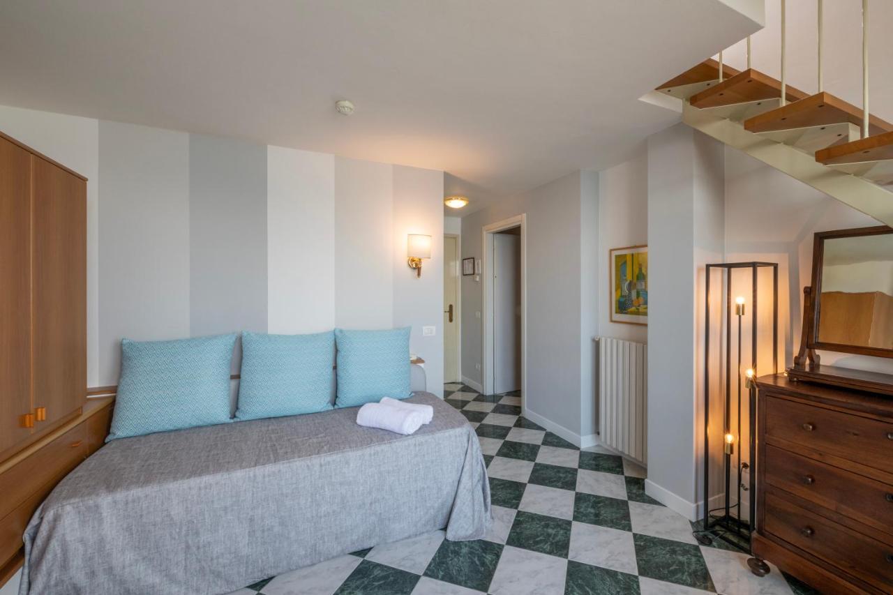 Hotel Beau Rivage Baveno Exterior foto